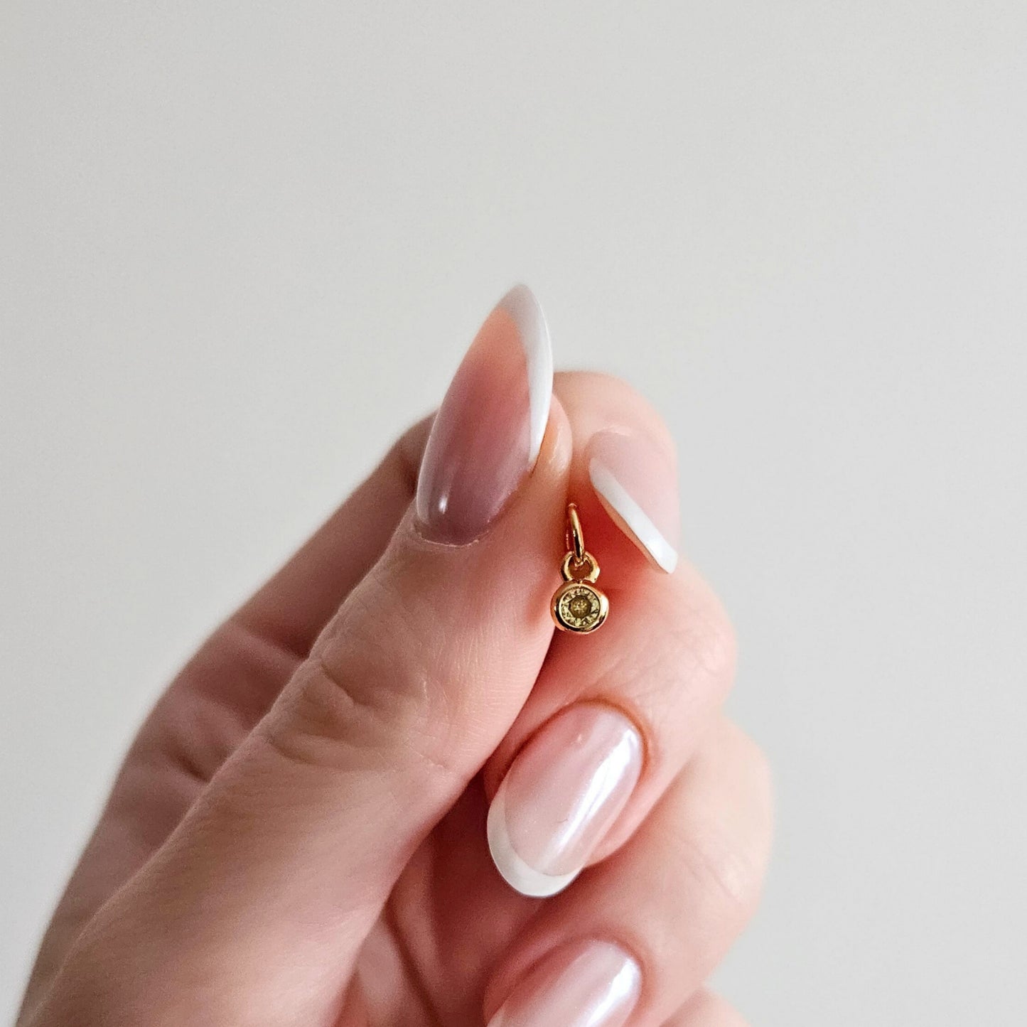 Charms YELLOW CRYSTAL