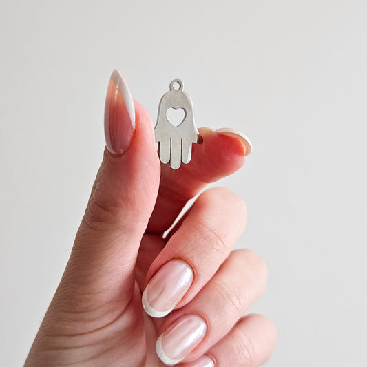 Charms LOVE HAMSA silver